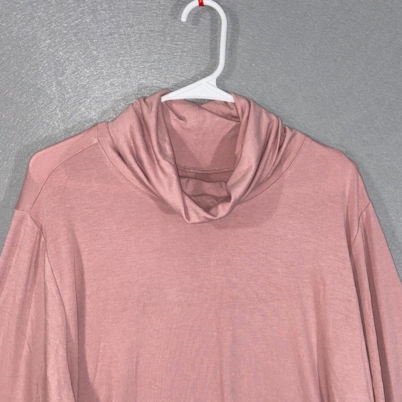 Catherines Tunic Womens 1X Pink Turtle Neck Solid Pullover Long Sleeve Casual - Picture 3 of 12